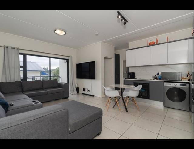 2 BEDROOM APARTMENT FOR SALE IN THE HUNTSMAN